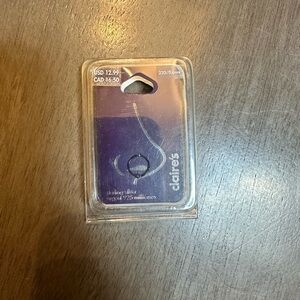 BLACK NOSE RING. UNOPENED